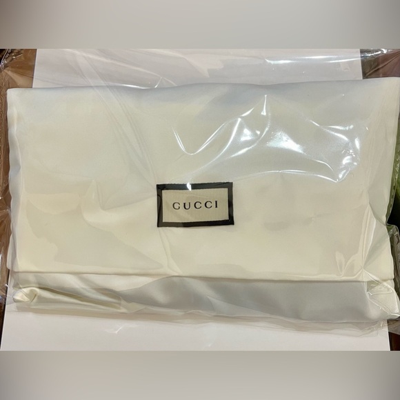 Gucci Black Monogram Chain Shoulder Wallet - Picture 11 of 13